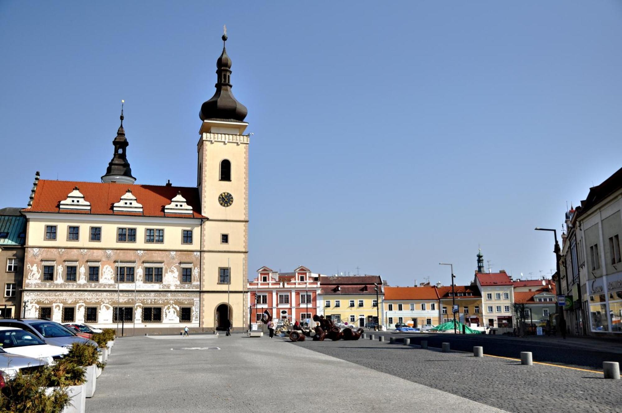 Hotel U Hradu Mladá Boleslav エクステリア 写真