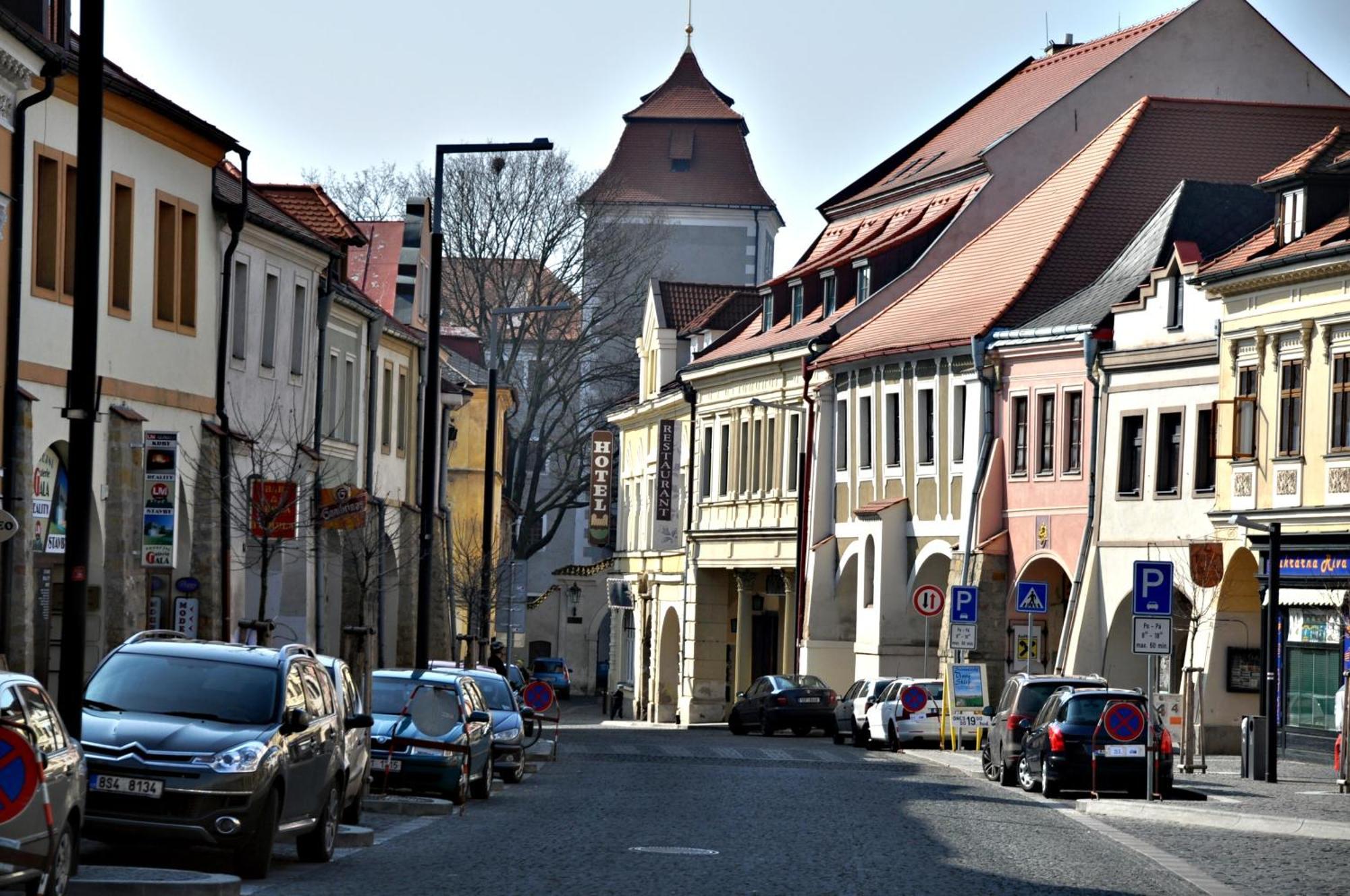 Hotel U Hradu Mladá Boleslav エクステリア 写真